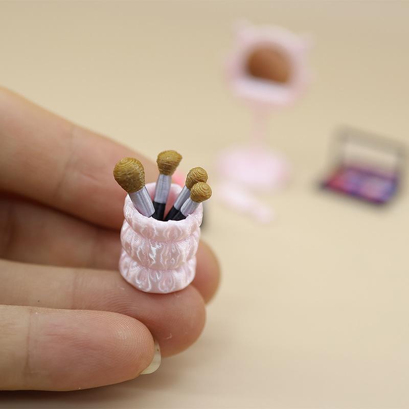 1Pc Mini Dollhouse Makeup Brus - Beauty Makeup Kit recension och pris