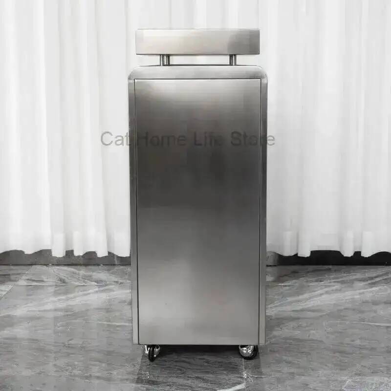 Equipment Hairdresser for Beau - Beauty Without Makeup recension och pris